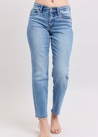 cellphone pocket midrise slim fit denim vintage wash jeans