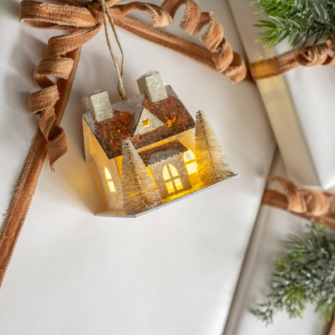 CAMPBELL LIGHTED HOUSE ORNAMENT