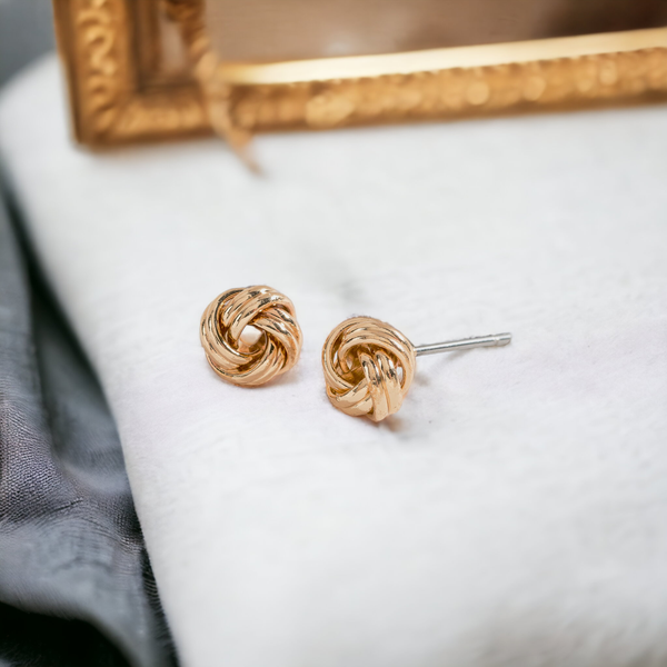 Stud knot earring that is hypo-allergenic and nickel free