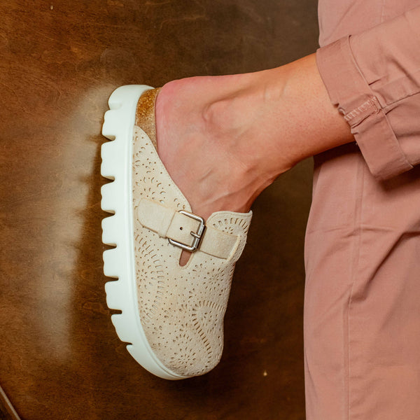 Women's Slip-on Mule