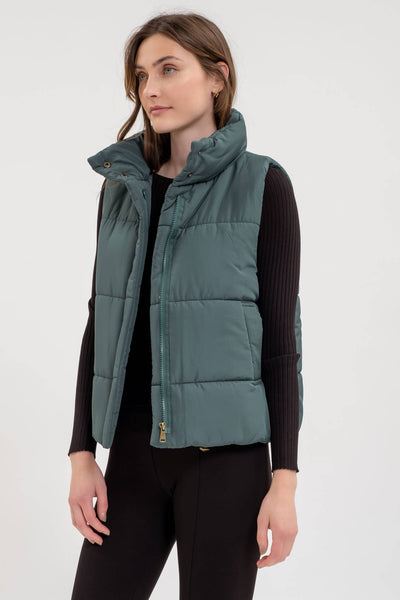 Solid Zip-up Puffer Vest